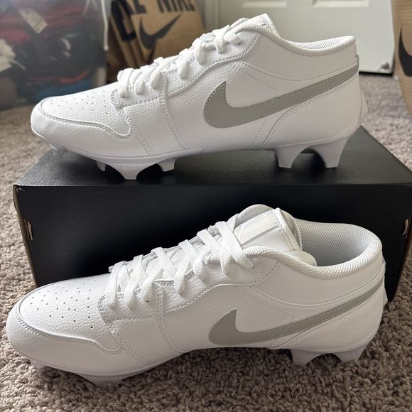 Nike Air Jordan 1 Low TD White Grey Football Cleats FJ6245-101 Men\'s Size 12.5 main image 6